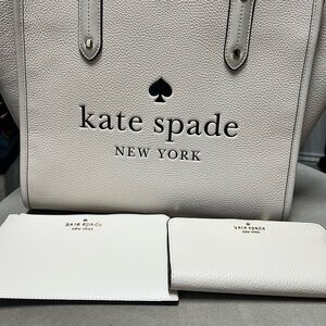 Kate Spade Cream Tote Bag set
